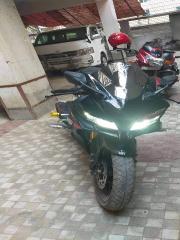 YAMAHA R15 V3